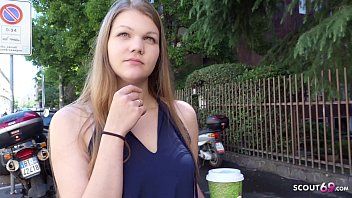 play Casting anal pentru 100 de euro cu tarfulita amanda
