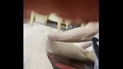 play Punchfisting Master dominiert die Muschi des hohlen Abriss Sklave