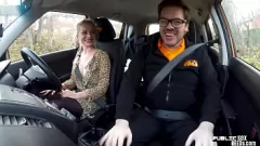 play Busty rijdende student krijgt openbare auto neuken orgasme
