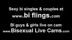 play Hot BI Action: Strapon en Toy Play in Intense BDSM Anal Session
